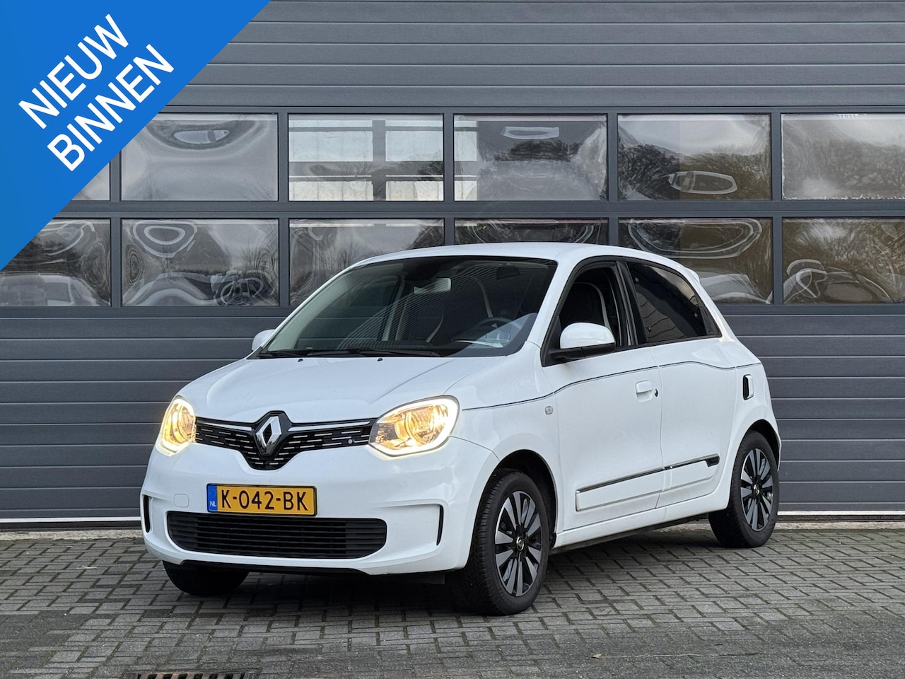 Renault Twingo - 0.9 TCE INTENS I APPLE CARPLAY I CLIMATE CONTROL I CRUISE CONTROL - AutoWereld.nl
