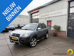 Hyundai Tucson - 2.7i V6 4WD Style