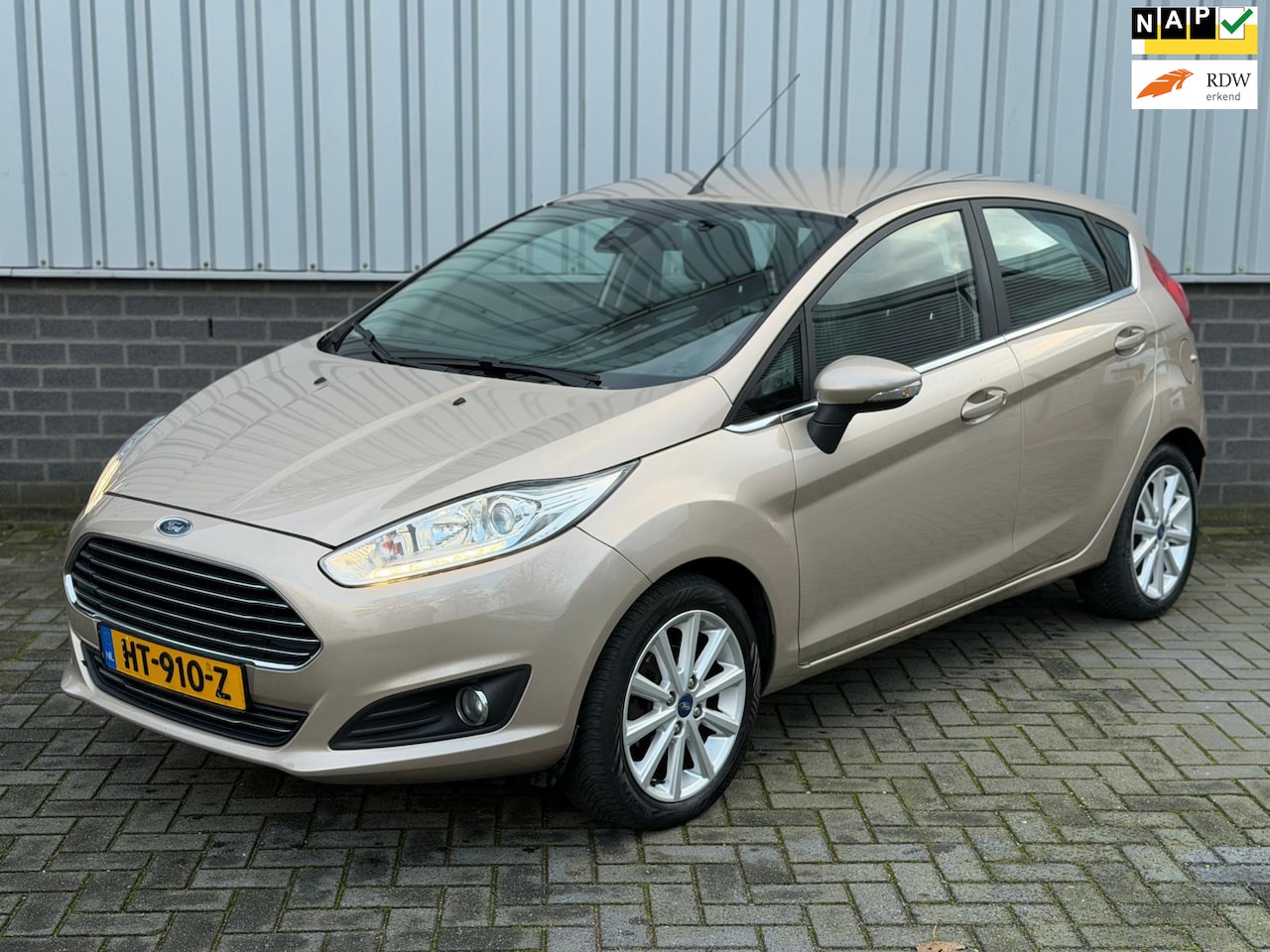 Ford Fiesta - 1.0 EcoBoost Titanium |Navi|Airco|CruiseCtrl|PDC|Bluetooth| - AutoWereld.nl