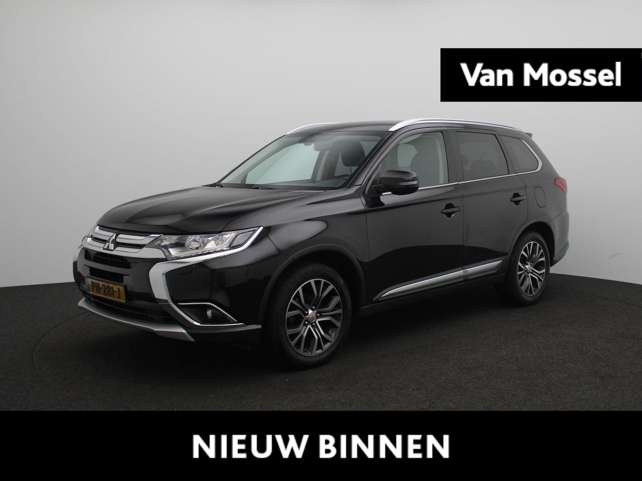 Mitsubishi Outlander - 2.0 Connect Pro Aut. | Eerste Eigenaar | Trekhaak | LED | Stoel & Stuur Verwarming | Camer - AutoWereld.nl