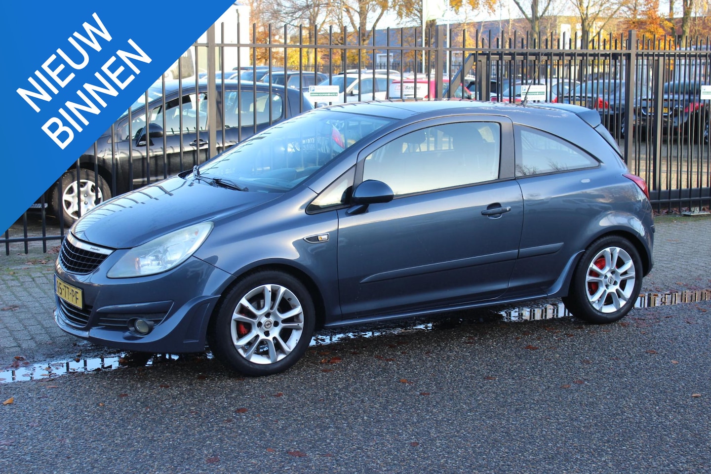 Opel Corsa - 1.4-16V SCHADE RECHTS Business Sport - AutoWereld.nl