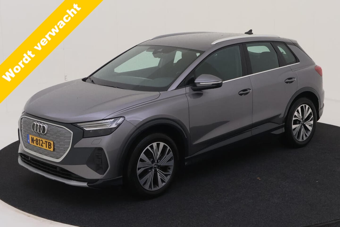 Audi Q4 e-tron - 35 LAUNCH EDITION ADVANCED 55 kWh SPORT/PDC/NAVI - AutoWereld.nl