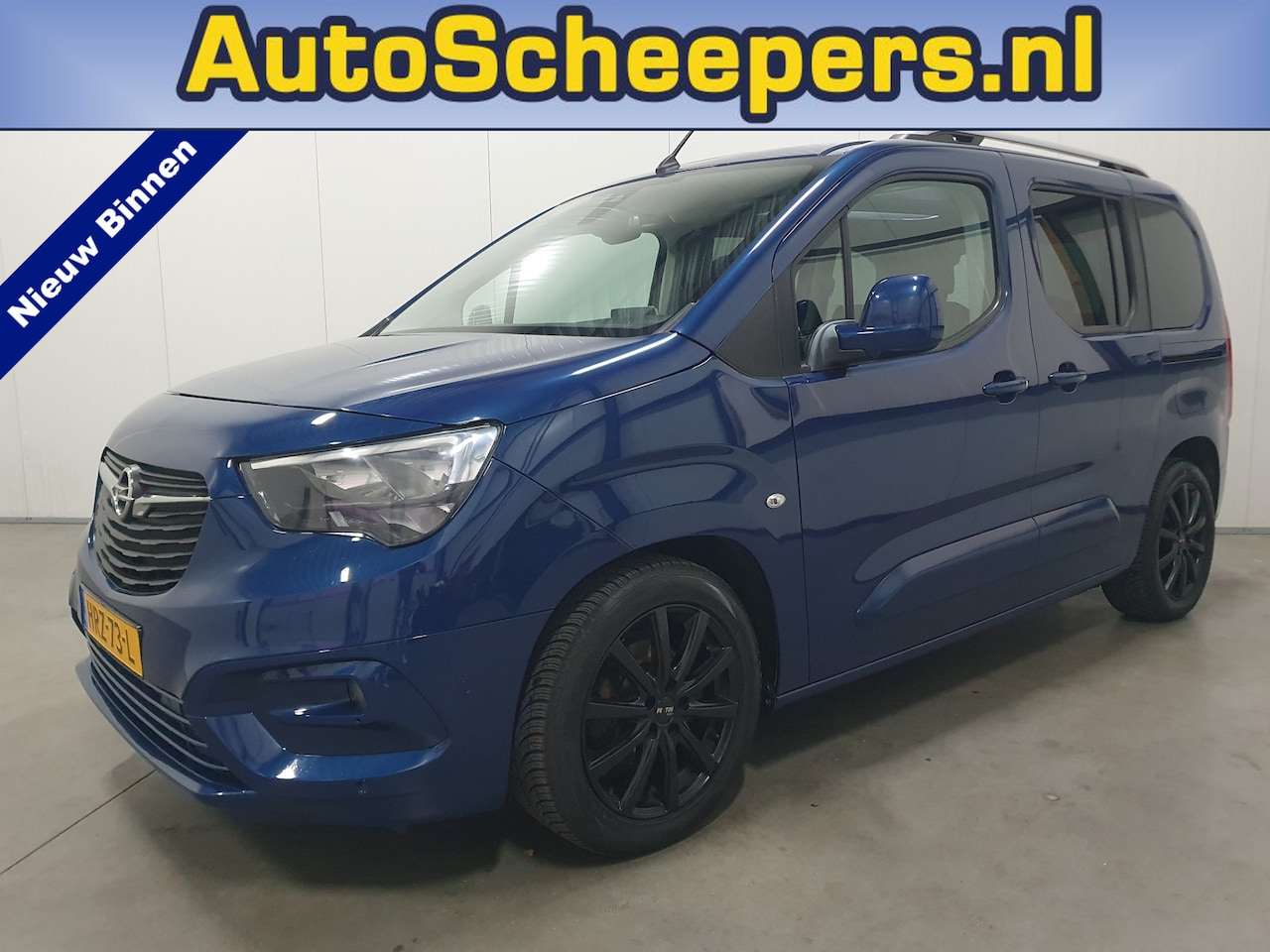 Opel Combo Tour - 1.2 Turbo L1H1 Edition PANO/CRUISE/CARPLAY/TRHAAK/LMV - AutoWereld.nl