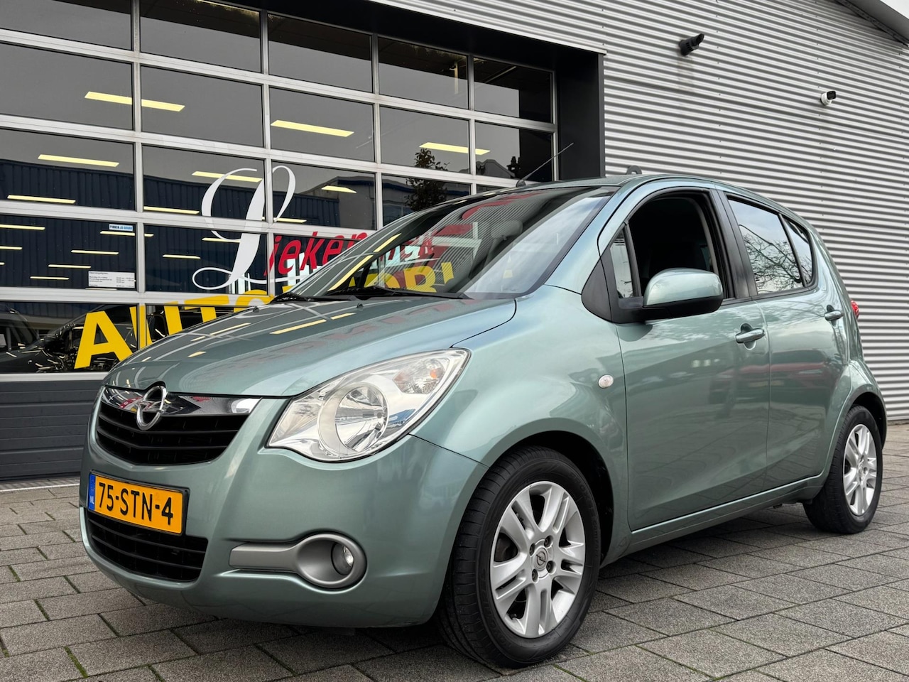 Opel Agila - 1.0 Edition - Airco I Sport velgen I Comfort pakket I Trekhaak I Dealer onderhouden - APK - AutoWereld.nl