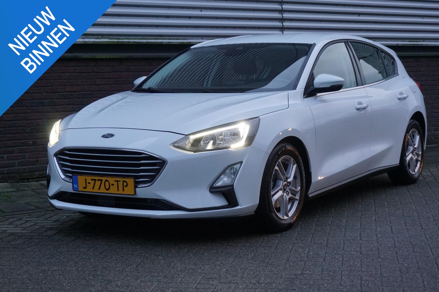Ford Focus - 1.0 EcoBoost 125PK Hybrid Edition Business/Camera/ Rijklaarprijs! - AutoWereld.nl