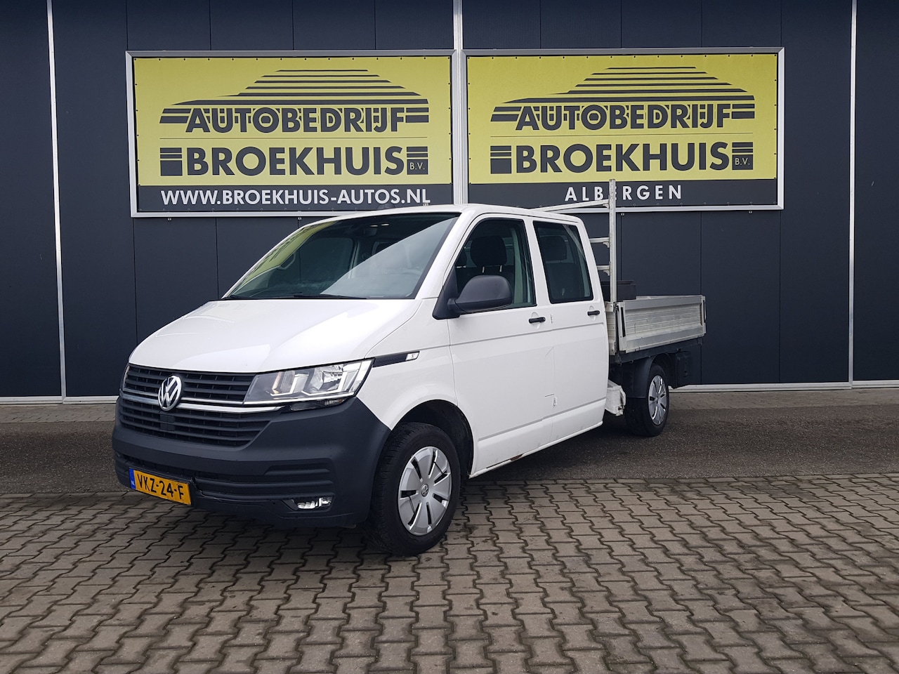 Volkswagen Transporter - 2.0 TDI L2H1 DC 30 2.0 TDI L2H1 DC 30 - AutoWereld.nl