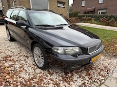 Volvo V70 - 2.4 T AWD Handbak Nwe Distributie&APK