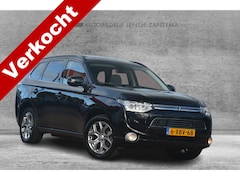 Mitsubishi Outlander - 2.0 PHEV Instyle+ 7pers | Navigatie | Schuif-kanteldak | Leer | Camera | Clima | NL auto |