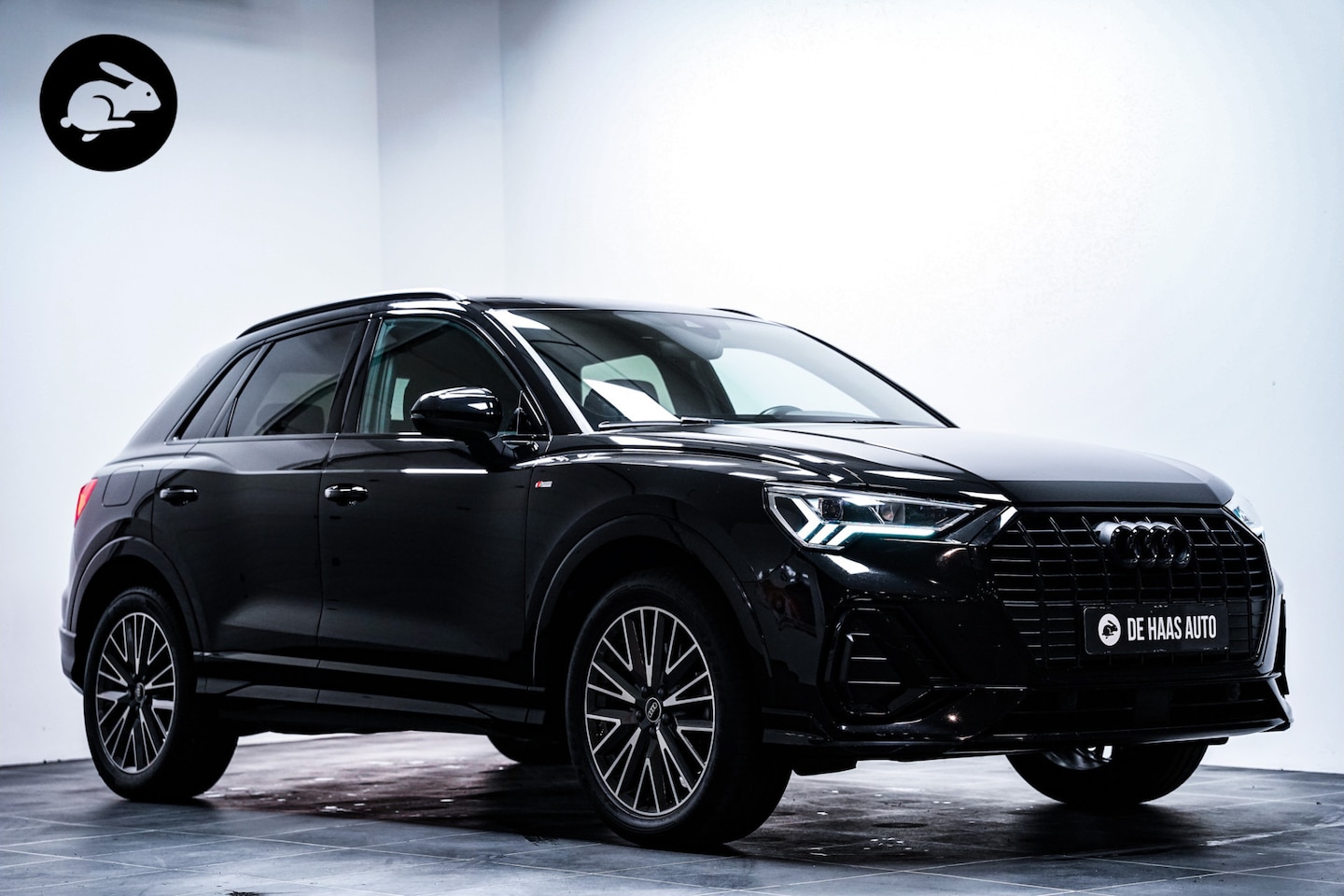 Audi Q3 - 45 TFSI e S-Line|Trekhaak|Acc|Camera|Sonos|Full led - AutoWereld.nl