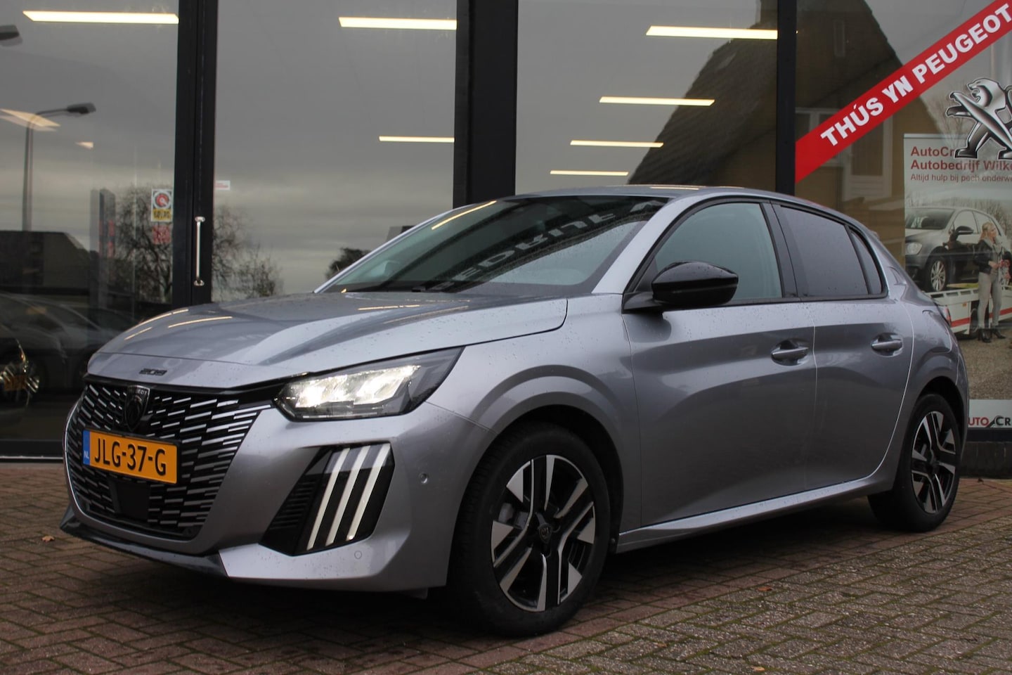 Peugeot 208 - 1.2 PureTech 100 GT Navi/2x Camera/LMV/Adaptive Cruise! - AutoWereld.nl
