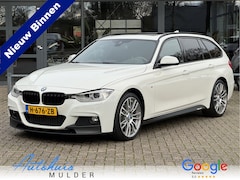 BMW 3-serie Touring - 335i xDrive High Executive Pano/Trekhaak/HUD/Clima/Navi/Cruise