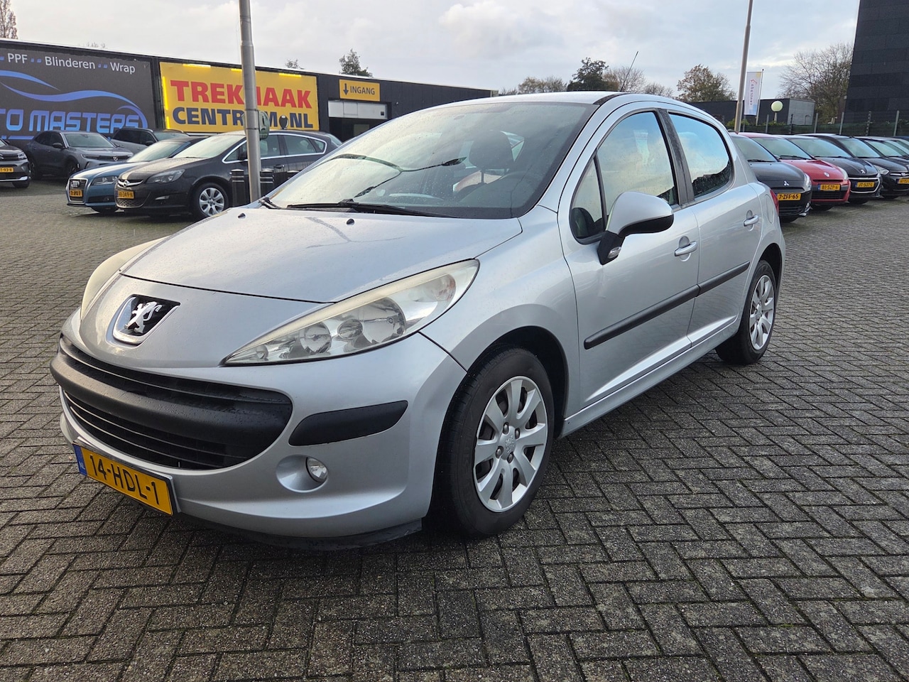 Peugeot 207 - 1.4 VTi Cool 'n Blue/NIEUW APK - AutoWereld.nl