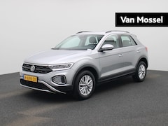 Volkswagen T-Roc - 1.0 TSI Life 110 PK | Airco | Adaptive Cruise Control | Lane Assist | Parkeersensoren |