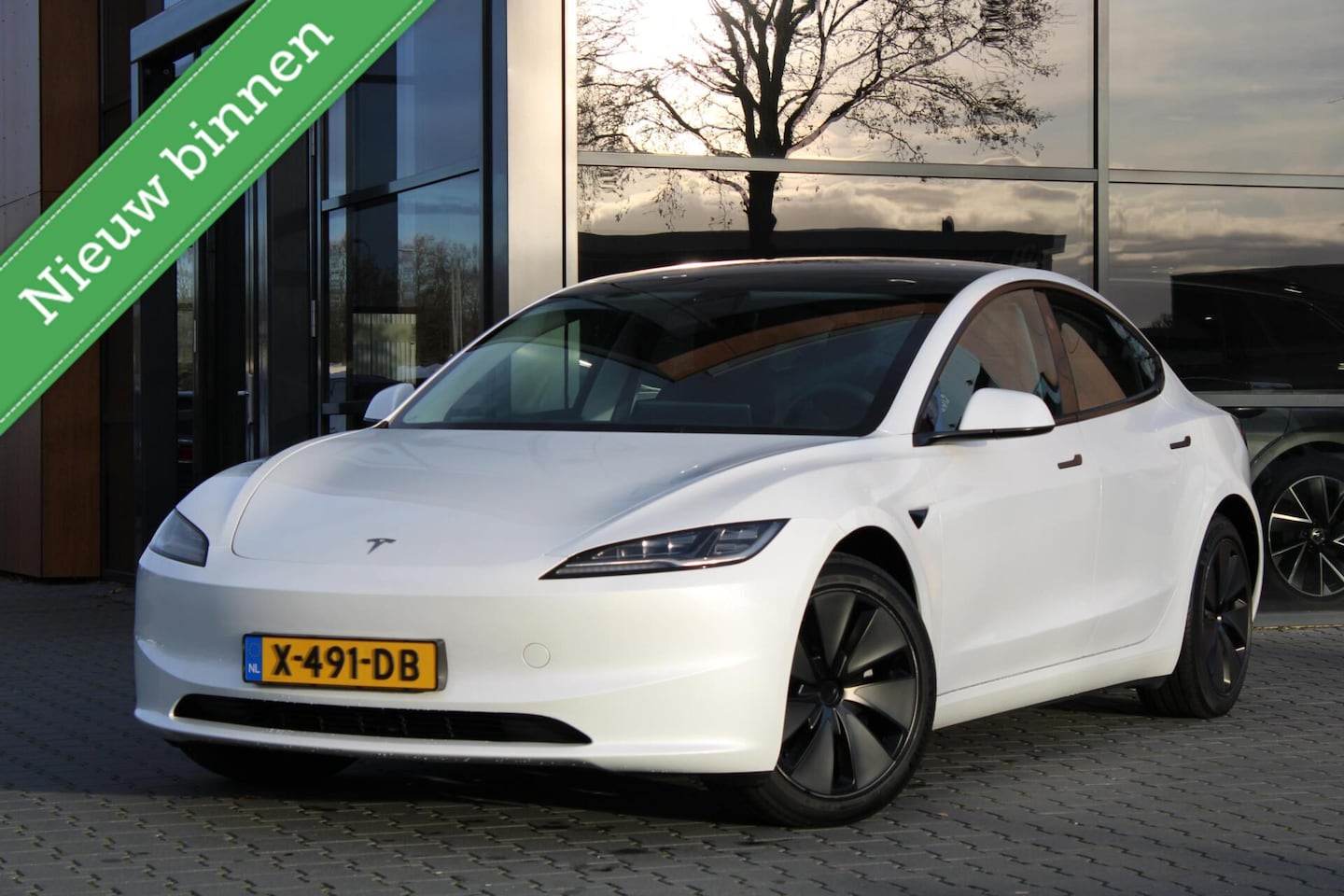 Tesla Model 3 - RWD 60kWh RWD 60 kWh - AutoWereld.nl