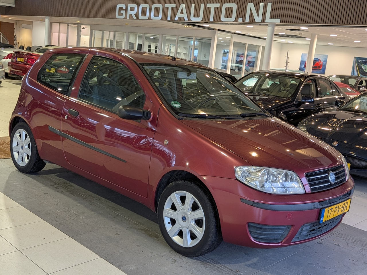 Fiat Punto - 1.2 Sound Airco, Stuurbekrachtiging - AutoWereld.nl