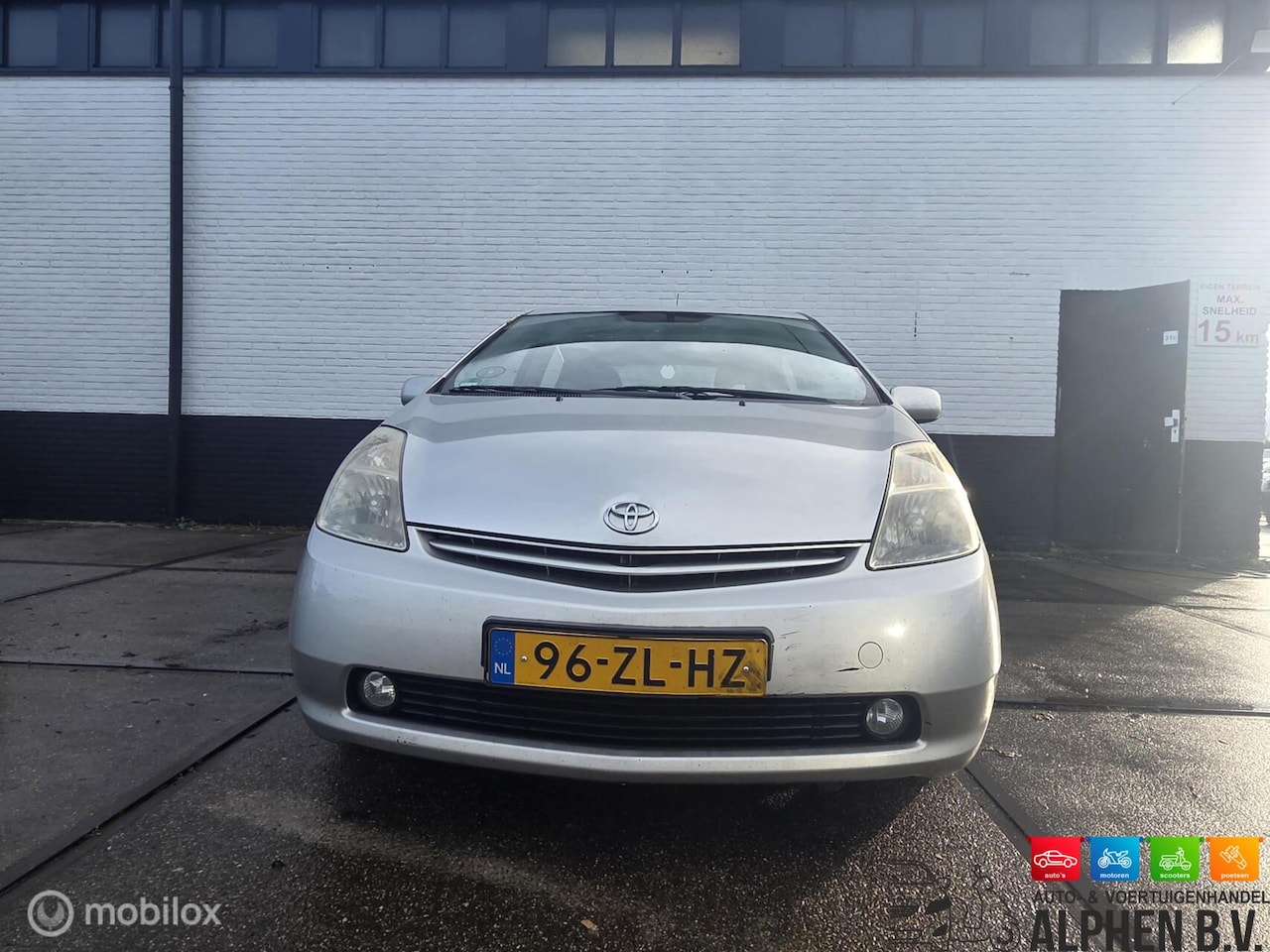Toyota Prius - 1.5 VVT-i EXPORT - AutoWereld.nl