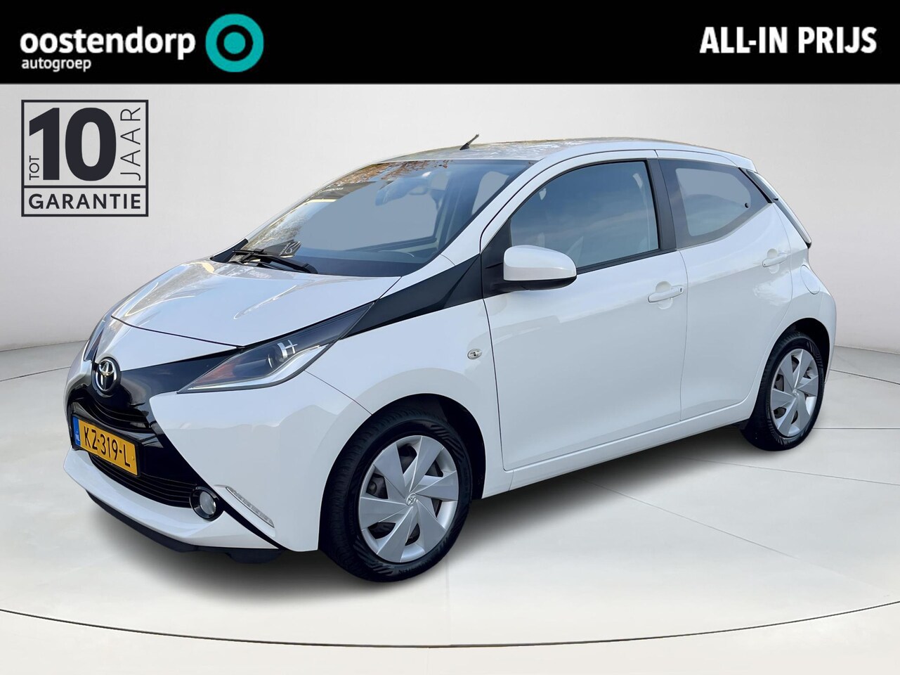 Toyota Aygo - 1.0 VVT-i x-play | Achteruitrijcamera | Airco | Fietsendragerbeugel | - AutoWereld.nl