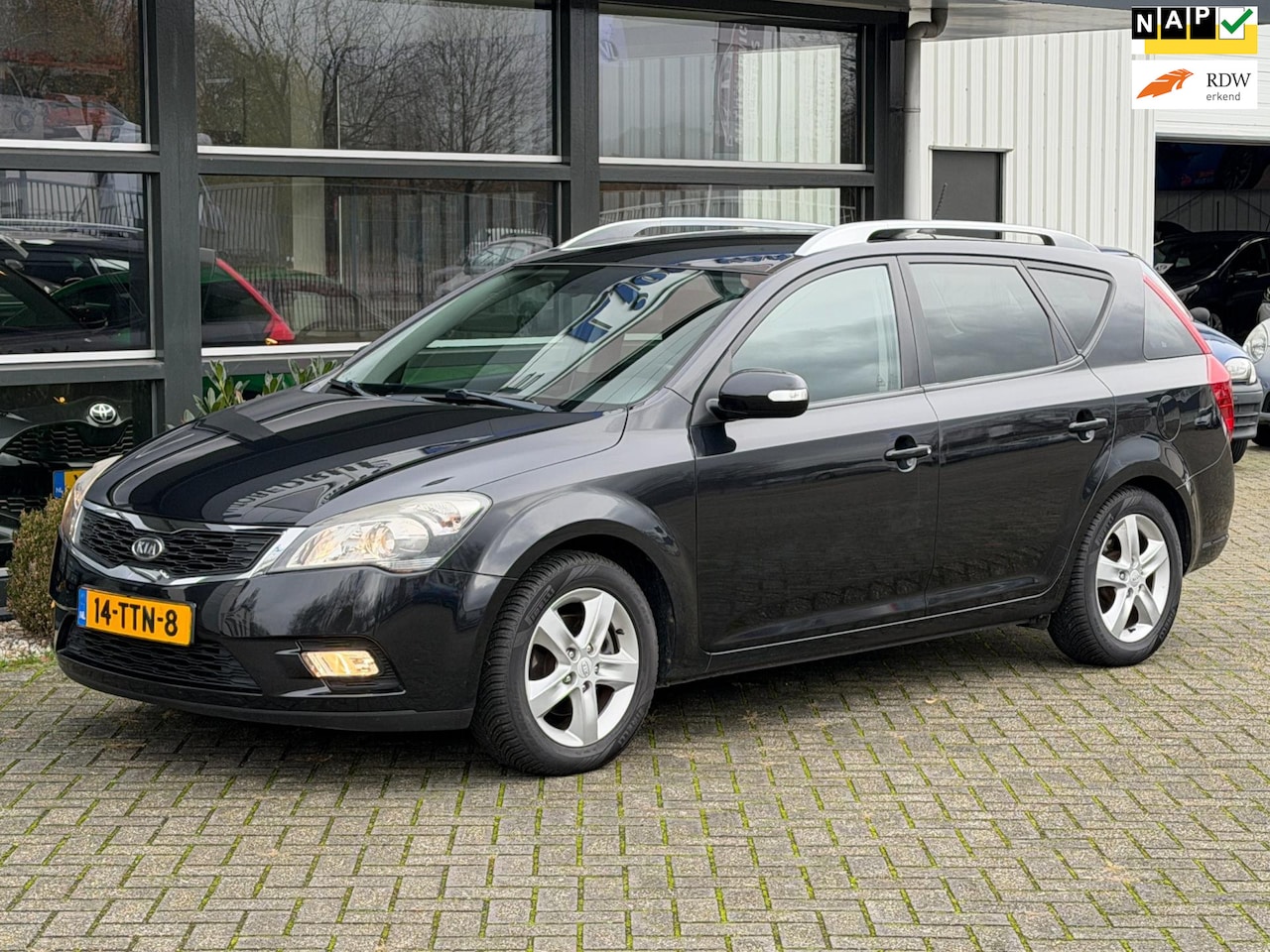 Kia Cee'd Sporty Wagon - 1.6 CVVT Super Pack Airco Trekhaak NAP APK !! - AutoWereld.nl
