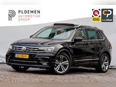 Volkswagen Tiguan - 1.5 TSI ACT Comfortline Business R - 150 pk *Pano / Leer / Trekhaak