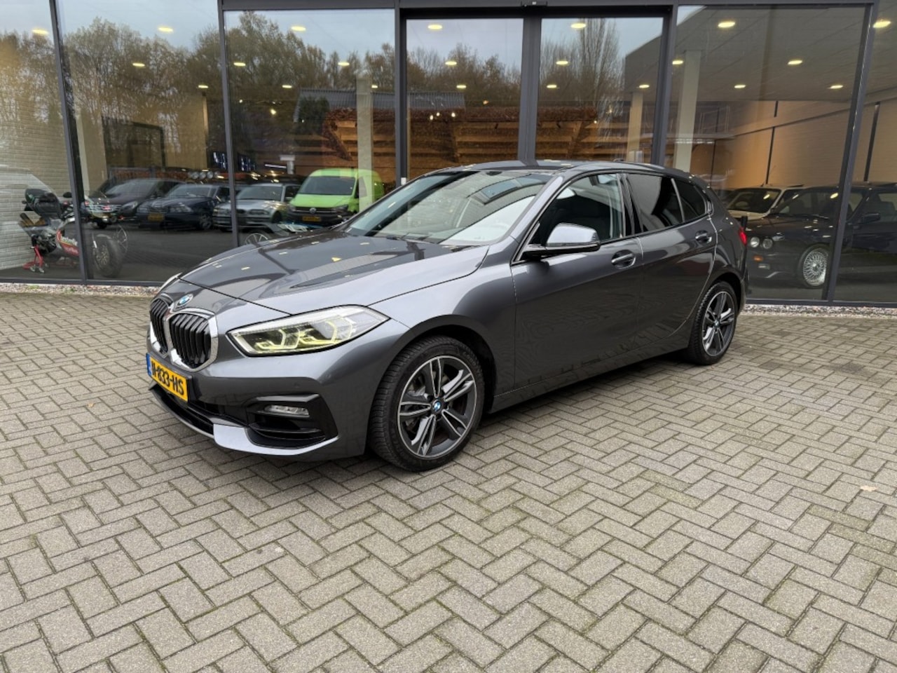 BMW 1-serie - 118i Sport Line 118I Sportline,LED,Clima,Navi/Carplay,Digi Display,Dealer OH, - AutoWereld.nl