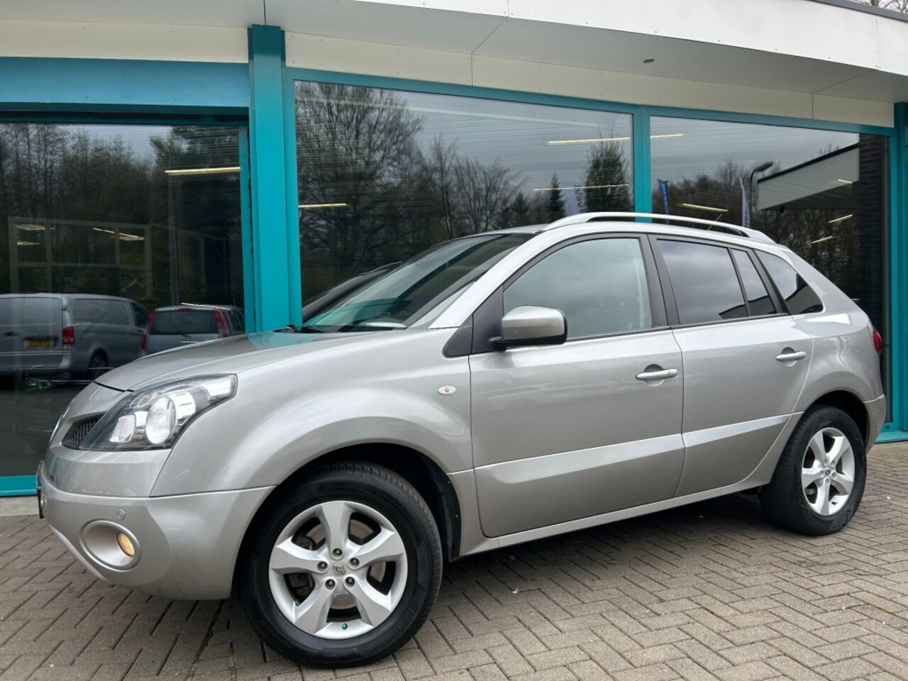 Renault Koleos - 2.5 Navi, Cruise, TrHaak, PDC, Keyless, 17Inch, NAP - AutoWereld.nl