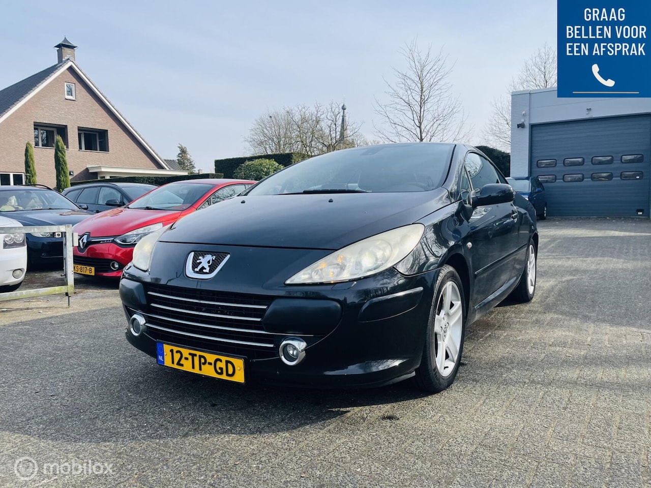 Peugeot 307 CC - 2.0 Automaat / Leder / Navigatie / PDC / APK 02-2026 2.0-16V - AutoWereld.nl