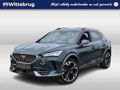 CUPRA Formentor - 1.4 e-Hybrid 245pk Performance DSG Automaat / Navigatie / LM 19 inch / Digitaal dashboard