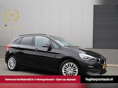 BMW 2-serie Active Tourer - 225xe Plug in Hybride Executive/Adaptive/HUD/Leder/Led