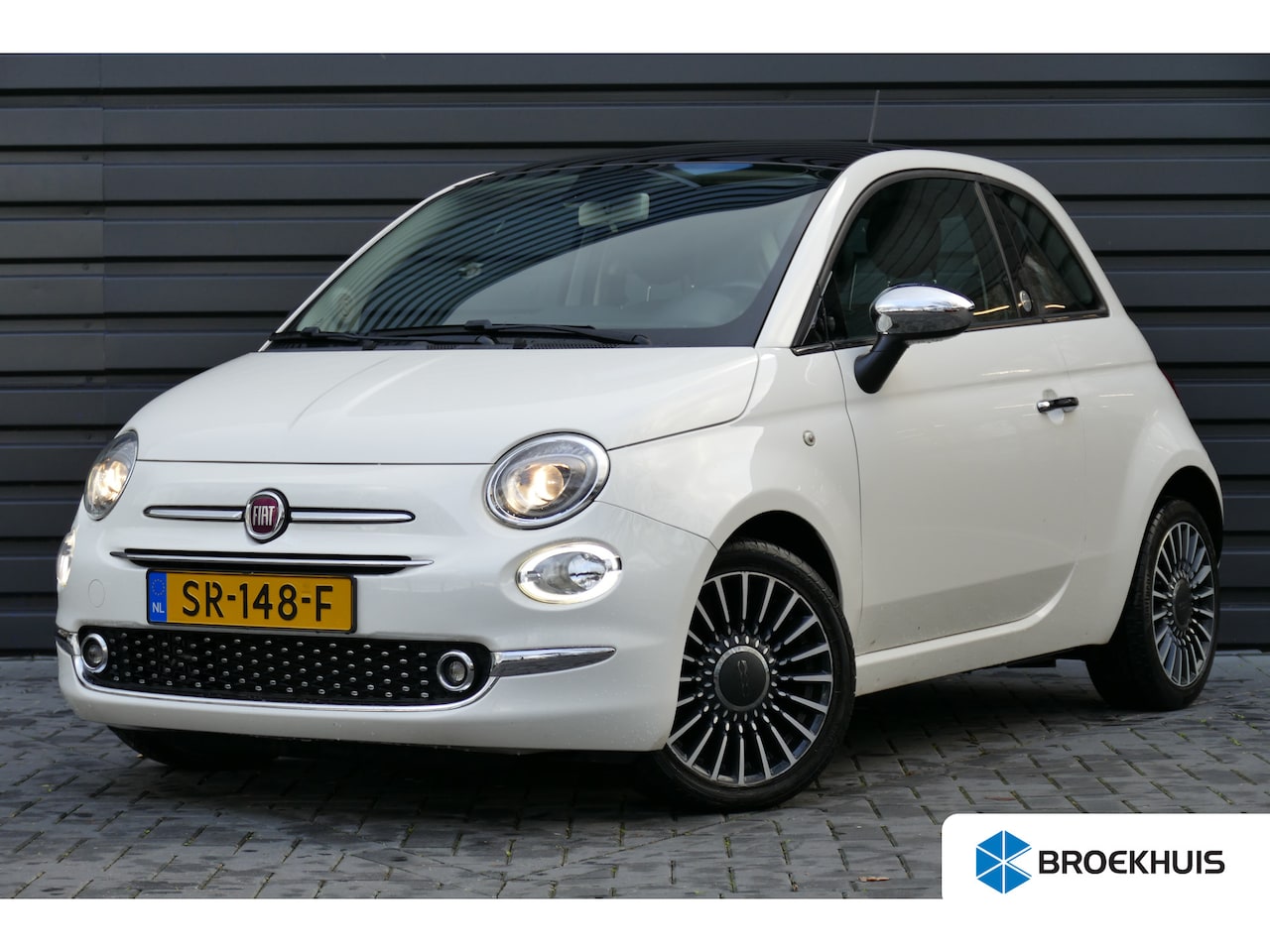 Fiat 500 - 0.9 TWINAIR 80PK TURBO COLLEZIONE / NAVI / CLIMA / PDC / 16"LMV / PANO.DAK / BLUETOOTH / C - AutoWereld.nl