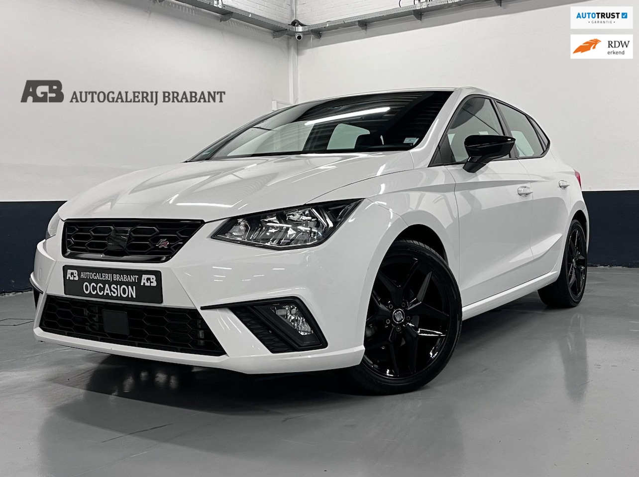 SEAT Ibiza - 1.5 TSI ACT FR Automaat/Carplay/Stoelvw - AutoWereld.nl