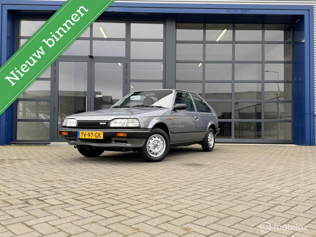 Mazda 323 - 1.3 LX H4 org. NL Nette staat. - AutoWereld.nl