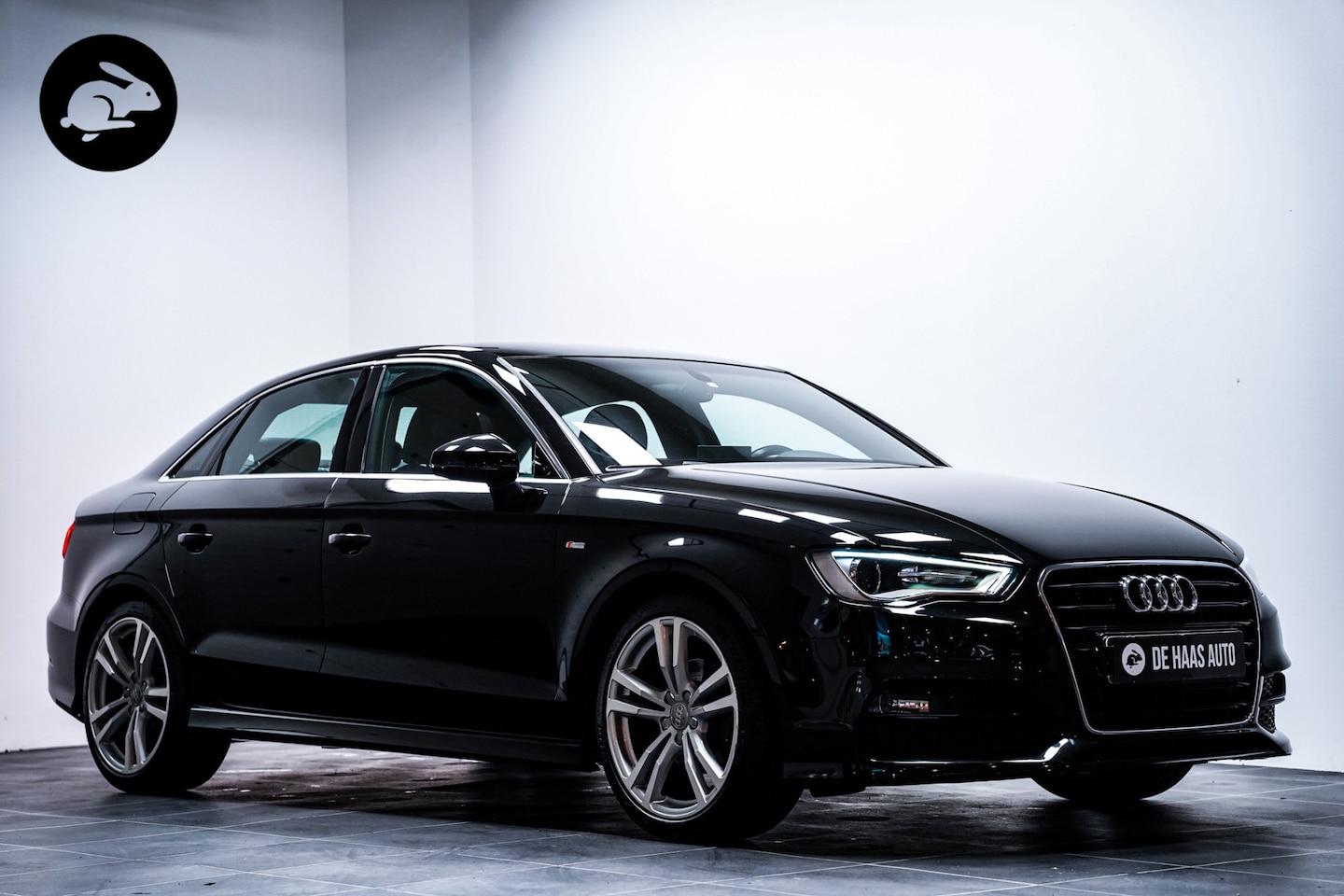 Audi A3 Limousine - 1.4 TFSI 150pk S-Line|Trekhaak|Navi|NAP - AutoWereld.nl