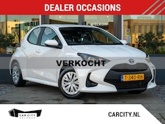Toyota Yaris - 1.5 Hybrid Active / Camera / Carplay / Active Cruise / NL-Auto