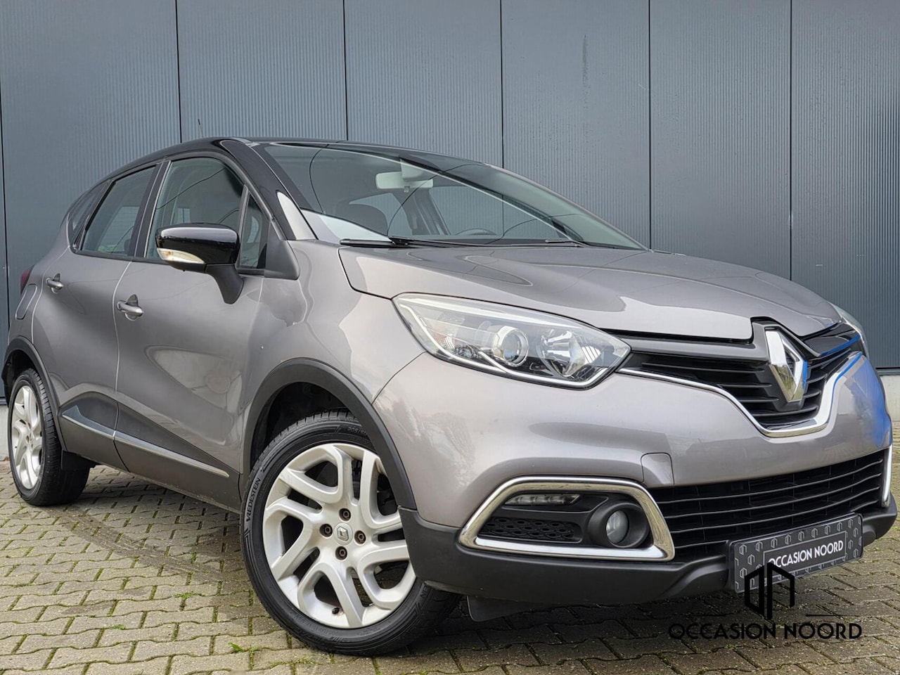 Renault Captur - 0.9 TCe Stoelverw|Climate|Navi|Keyless|Cruise - AutoWereld.nl