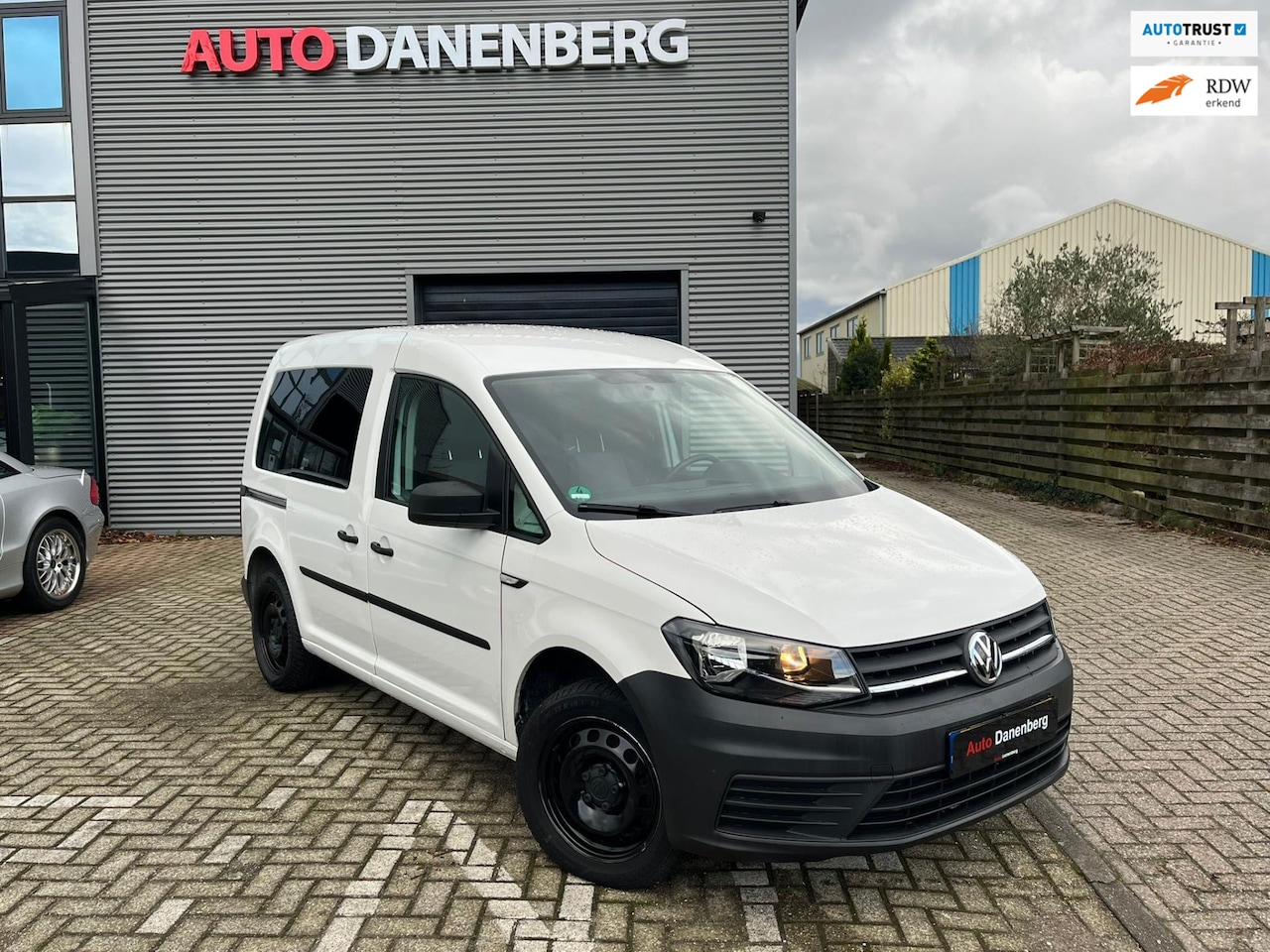 Volkswagen Caddy - 1.4 TSI AUTOMAAT - AutoWereld.nl