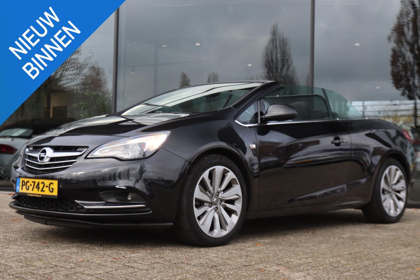 Opel Cascada - 1.6 TURBO 170PK AUT. INNOVATION | STOEL- STUURVERW. | NAVI | TREKHAAK AFN. | - AutoWereld.nl