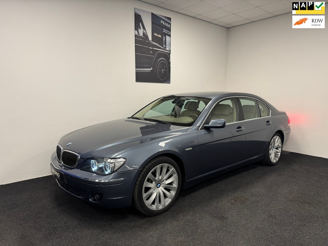 BMW 7-serie - 740i High Executive | Dealer onderhouden - AutoWereld.nl