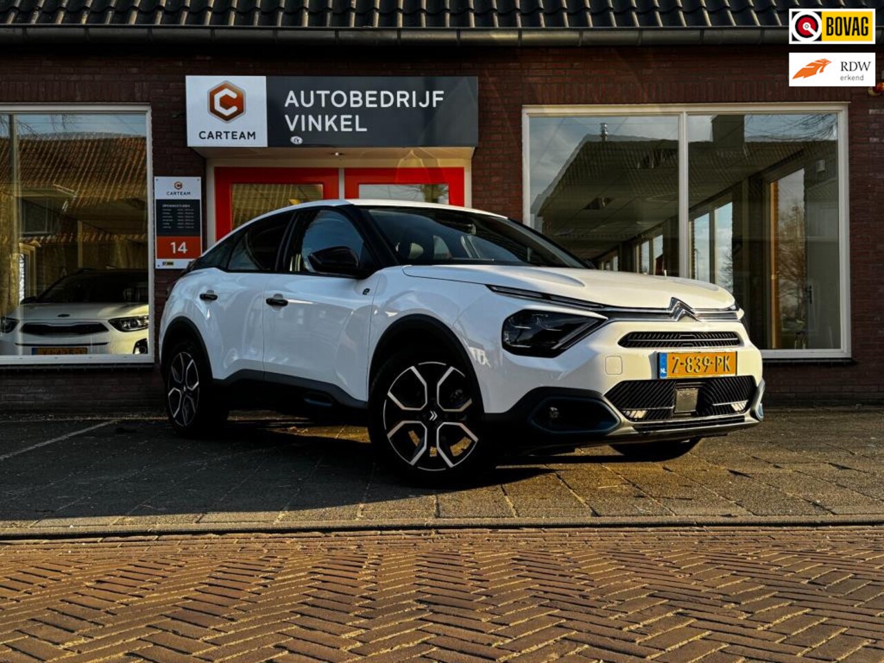 Citroën Ë-C4 - You 50 kWh *Carplay*Camera*Stoelver*parkassist* - AutoWereld.nl