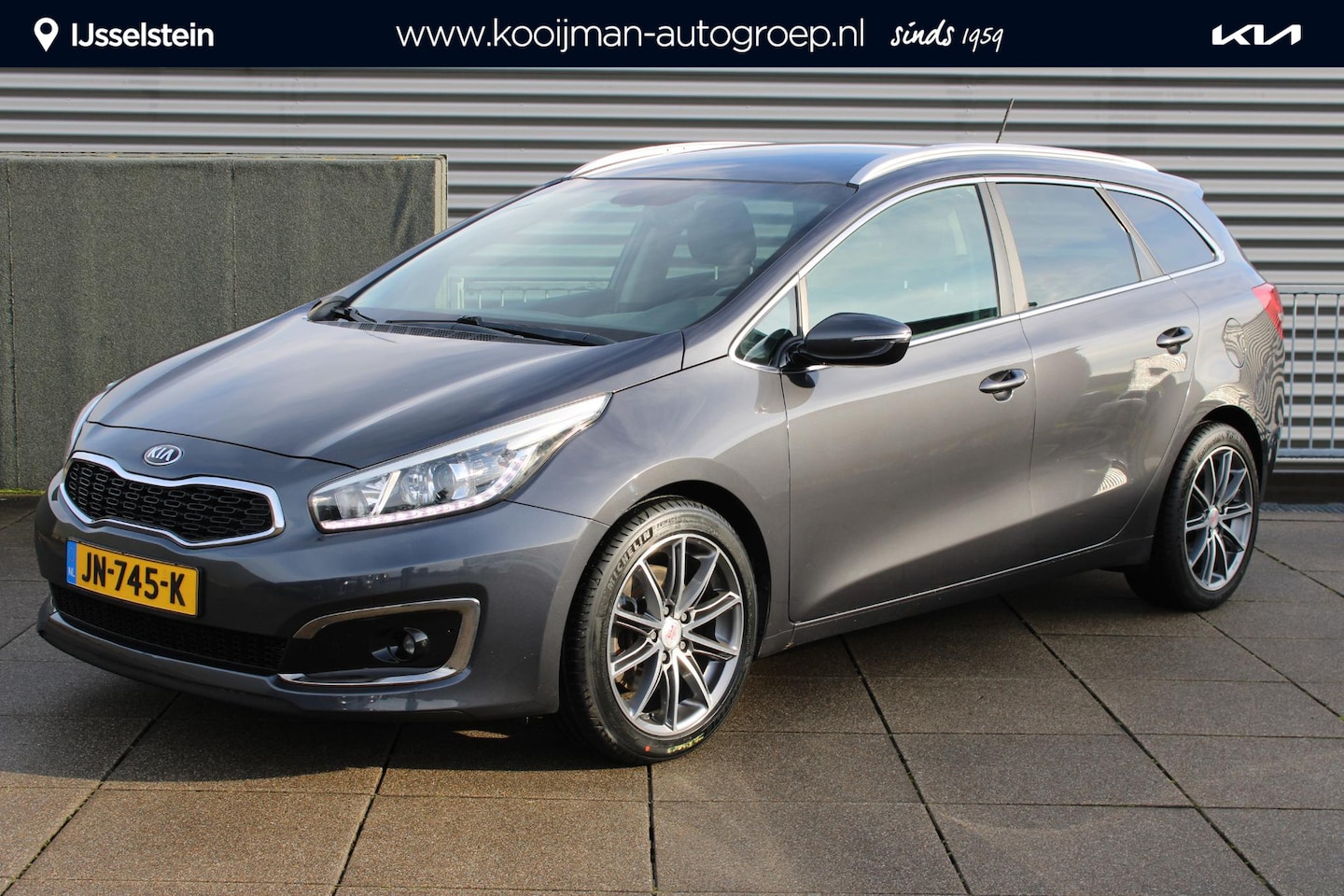 Kia Cee'd Sportswagon - 1.6 GDI DynamicLine Navigatie / Trekhaak / Compleet onderhouden - AutoWereld.nl