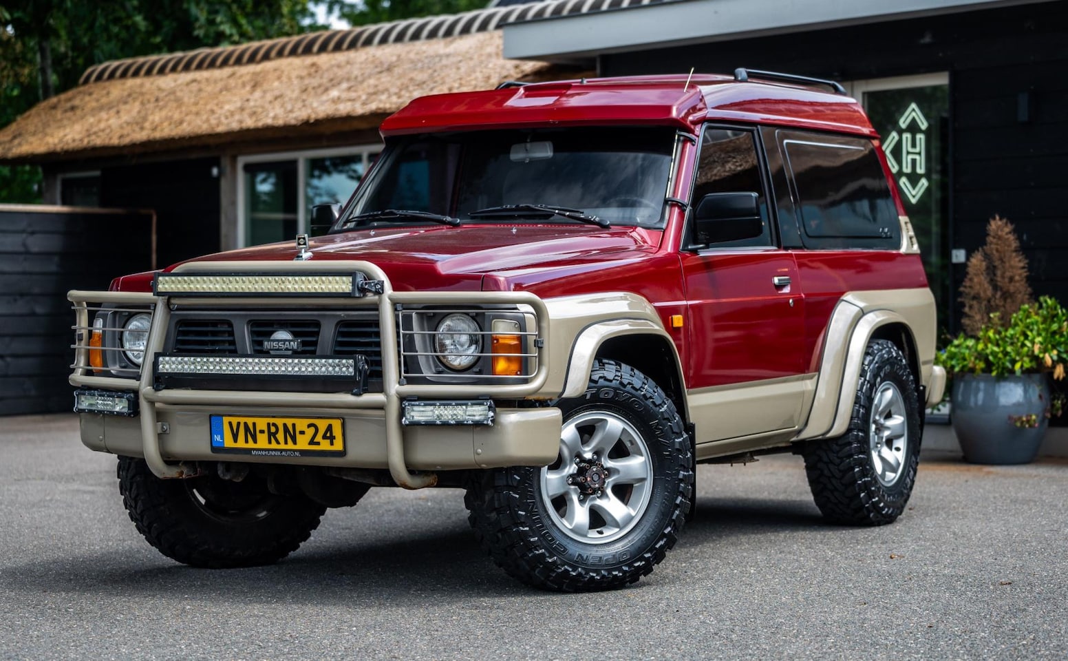 Nissan Patrol GR - 2.8 TD HR I Uniek I Liefhebber auto I two tone I - AutoWereld.nl