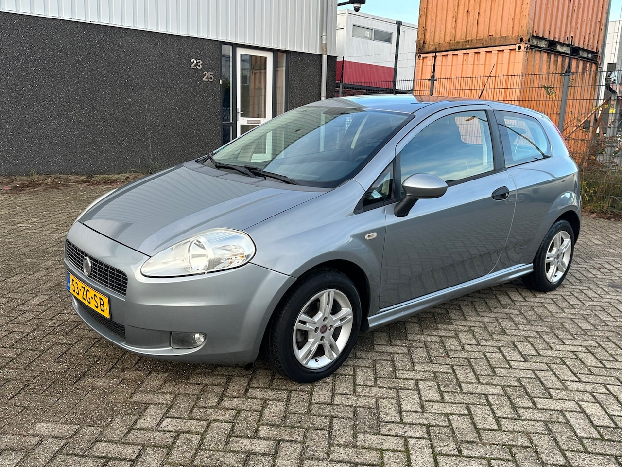 Fiat Grande Punto - 1.4 Active 2008 137DKM - AutoWereld.nl
