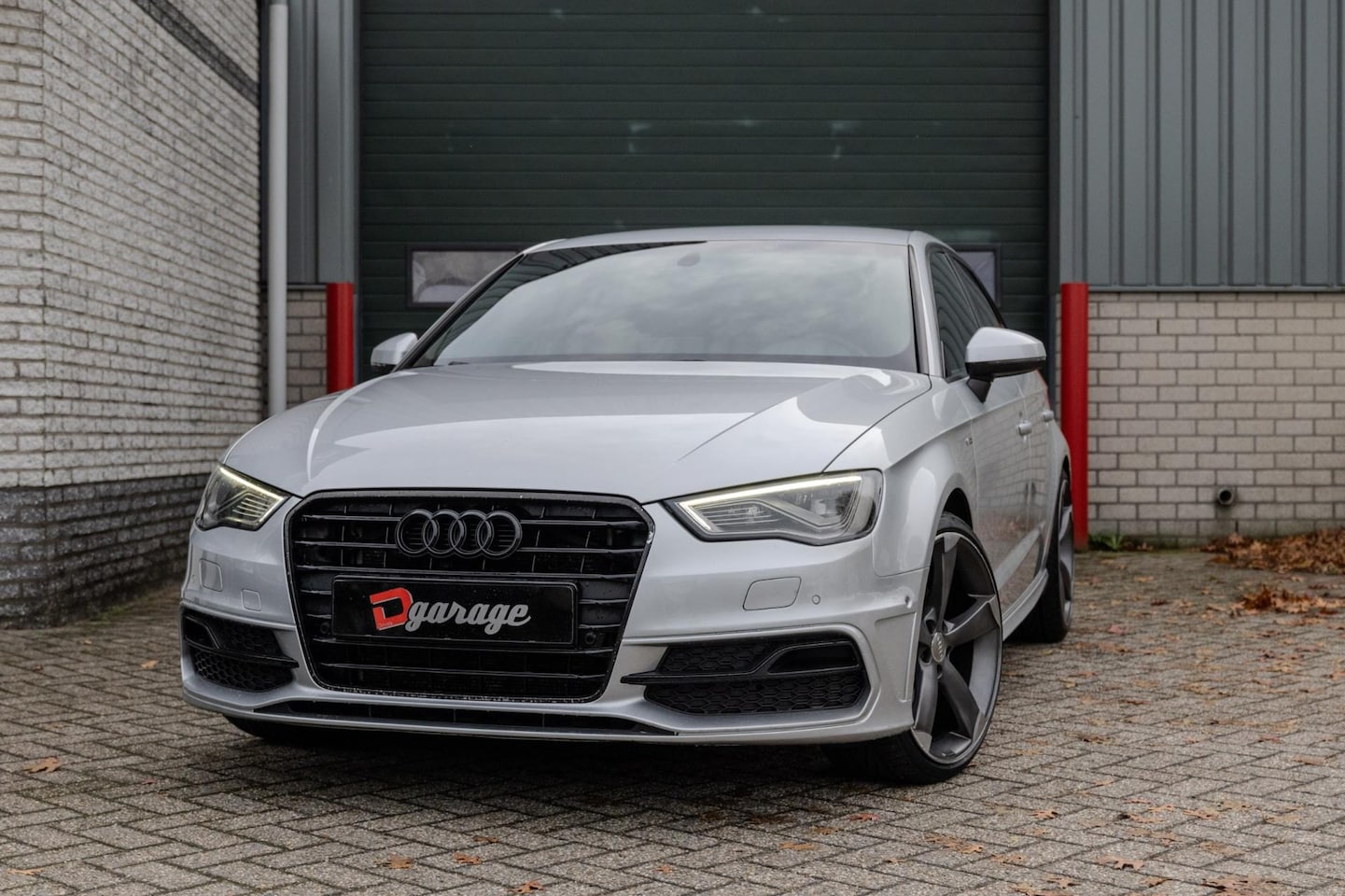 Audi A3 Sportback - 1.8 TFSI 3x S line, leer/alcantara,Xenon,stoelverw,camera - AutoWereld.nl