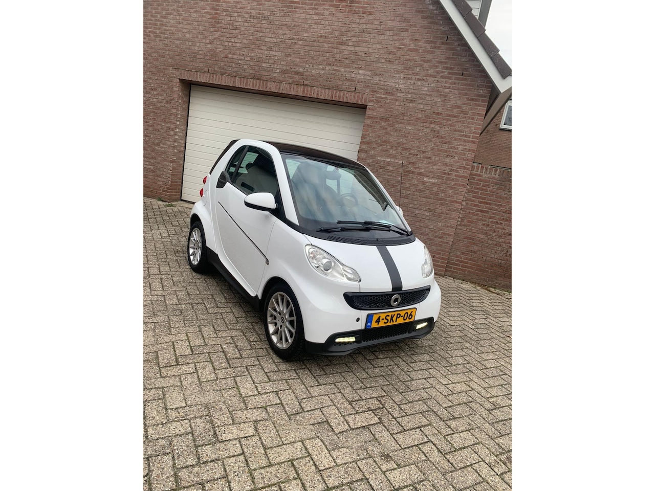 Smart Fortwo coupé - 1.0 mhd Pure 1.0 mhd Pure - AutoWereld.nl