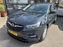 Opel Grandland X - 1.2 Turbo Edition Trekhaak Navigatie App-connect