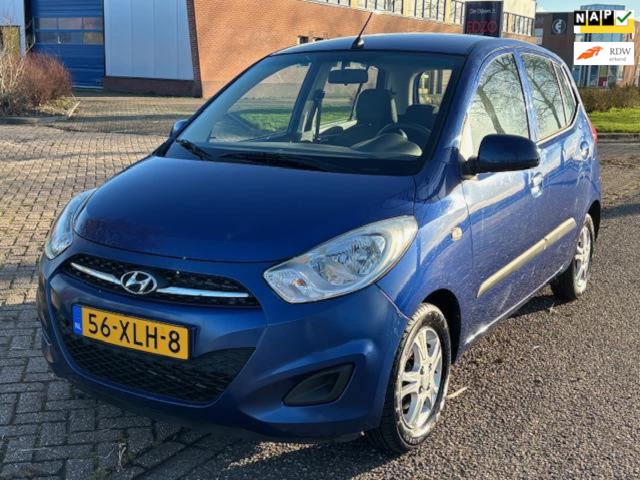Hyundai i10 - 1.1 i-Drive Cool 5-Drs Stuurbekrachtiging Airco Electr. pakket LMV 13" Audio-CD/MP3 Colorp - AutoWereld.nl
