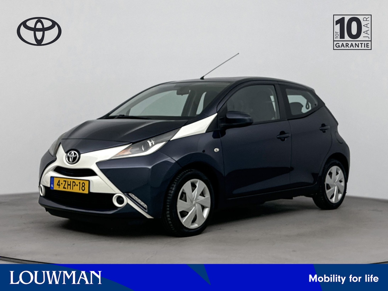 Toyota Aygo - 1.0 VVT-i x-play | Airco | Parkeercamera | - AutoWereld.nl