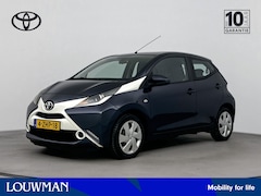 Toyota Aygo - 1.0 VVT-i x-play | Airco | Parkeercamera |
