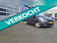 Toyota Yaris - 1.3 VVTi Terra