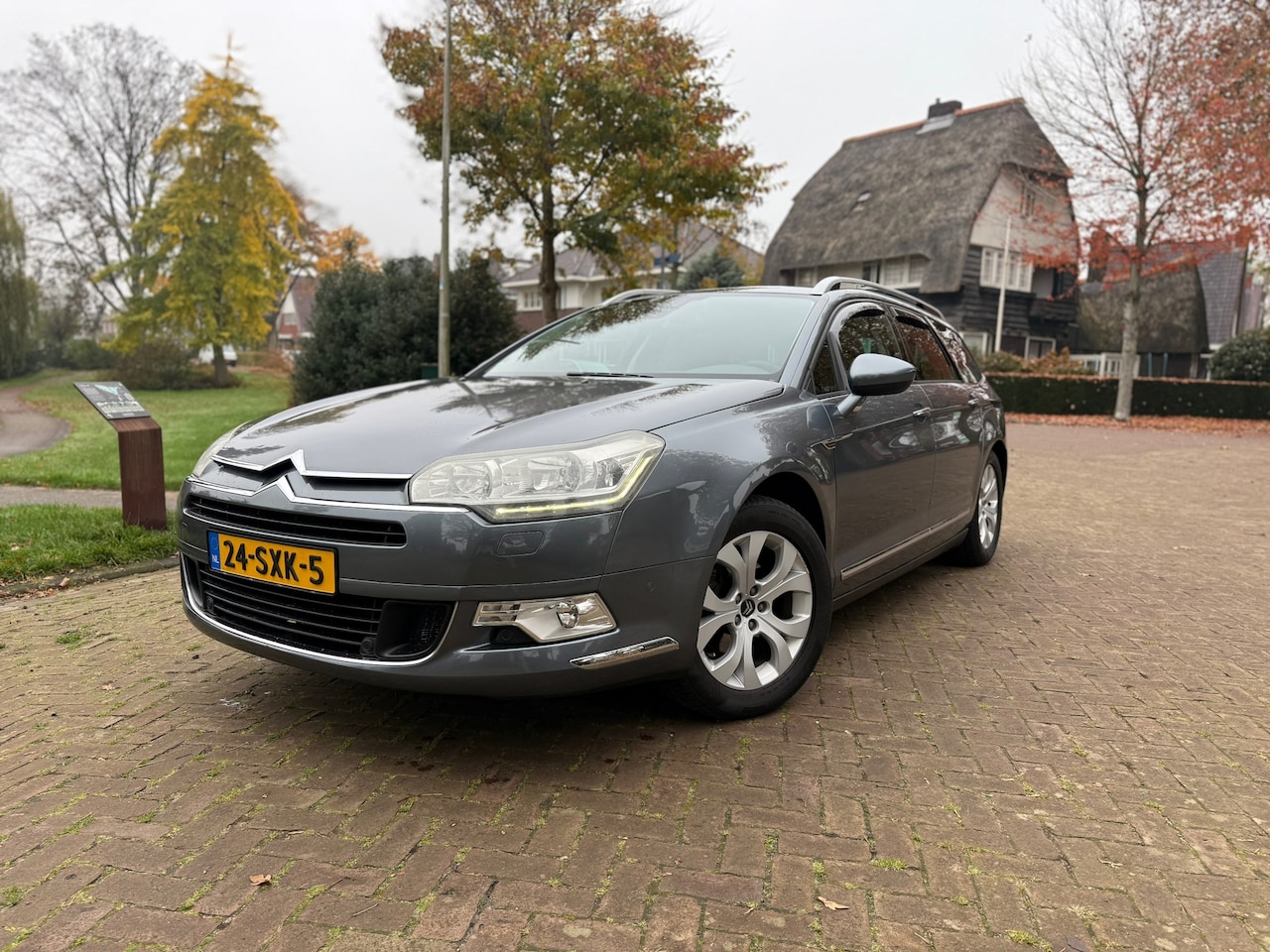 Citroën C5 Tourer - 1.6 Business Automaat | Clima | Cruise | Trekhaak - AutoWereld.nl