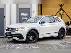 Volkswagen Tiguan - 2.0 TSI 4Motion R-LINE | PANORAMADAK | 360 CAMERA | HEAD-UP | SFEERVERLICHTING | STUURVERW